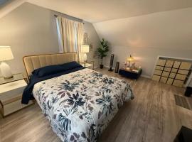 Elegantly Charming Long Island Stay, ξενοδοχείο σε Farmingdale