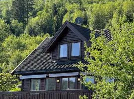 Amazing Home In Farsund With Wifi