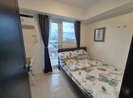 Kasara Urban Resort Elly's Pad with balcony