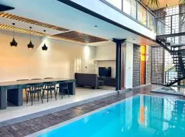 Villa Shinta1 with 3 BR, Pool & WiFi in Ungasan Bali by Damaresa