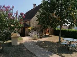 Maison Périgourdine avec piscine, WiFi, animaux acceptés - FR-1-616-77