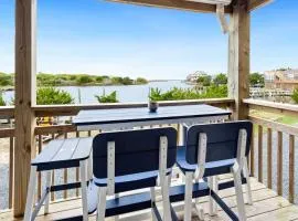 PC3 Pelicans Hideaway Soundfront