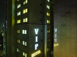 ヨンドンポ VIP ホテル