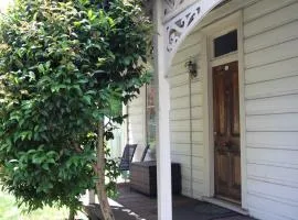 Little Gem City Cottage