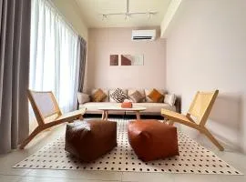 Holi homestay