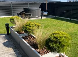 Sea Green House – hotel w mieście Monciškės