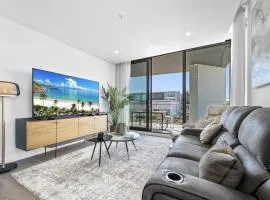 Stylish 2-Bed Apartment with Rooftop BBQ Access