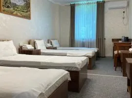Qorasuv Hotel