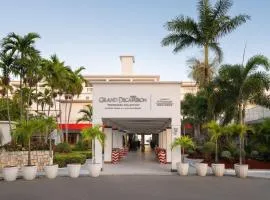 Grand Decameron Montego Beach, A Trademark All-Inclusive Resort