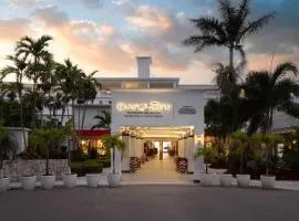 Grand Decameron Montego Beach, A Trademark All-Inclusive Resort