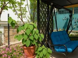 Urban Seaside Oasis - Adriana's Garden Paradise