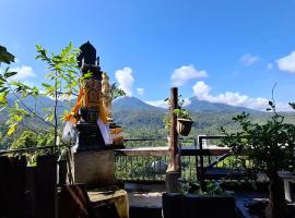 Umah de Madya The Room & Panoramic Rooftop Munduk, hotel v destinaci Munduk