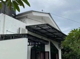 Villa Trisna Penarungan, Singaraja - Bali