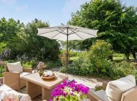 Beautiful Home In Ulfborg With Wifi