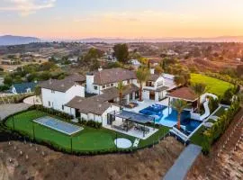 Vaquero By Fieldtrip Modern Wine Country Resort