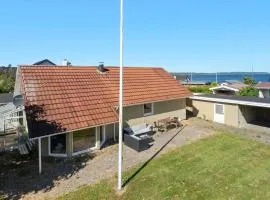 Lovely Home In Børkop With Wifi
