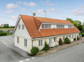 3 Bedroom Amazing Home In Sydals, hotel in Østerby
