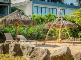 Soma Bay - Incredible Seaside Apartment