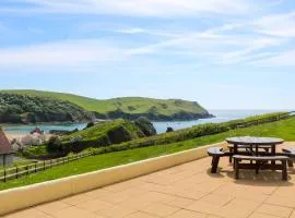 2 Sea Gardens