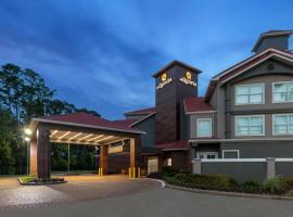 La Quinta Inn & Suites by Wyndham Houston Bush IAH South: Houston'da bir otel