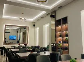 Move In Aparthotel