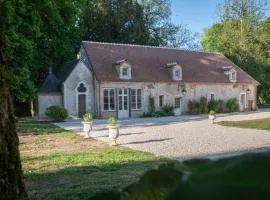 Les charpentes des communs du Château du Sollier - Charme Calme Confort Climatisation à 5mn du péage