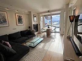 Spacious apartment with sea-view and sunset