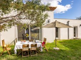 Villa de Trouchaud, ξενοδοχείο σε Aigues-Mortes