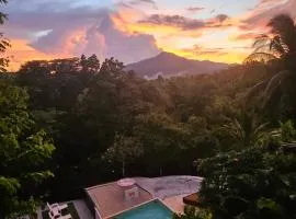 A Touch of Pink Secret Eco Retreat with Pool, Starlink WiFi, Netflix, Mountain Views - Peaceful Stay in Puerto Princesa Near Underground River, Firefly Watching, and Waterfalls - Perfect Stop Between El Nido, Port Barton, and Puerto City - Scooter Rental
