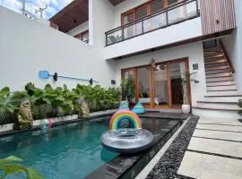 Arkarhea Villa, BRAND NEW! 2BR Tropical Villa with Pool, Canggu
