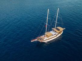 Gulet Flores, хотел в Фетие