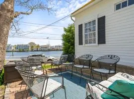 Mystic Riverfront Captain's Home