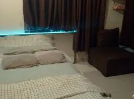 Cozy Guestroom
