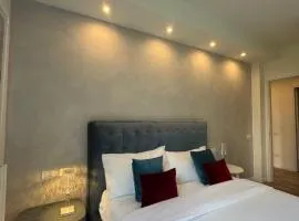 La Vita LakeView - Garden & Pool