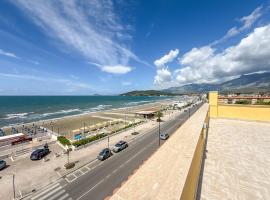 Il Mare In Giardino, hotel a Scauri