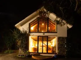 Blue OceanView Relaxing Cottage