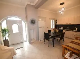 Nicol apartment