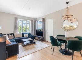 오슬로에 위치한 비치 호텔 Central Apt with Sunny Balcony by the Beach