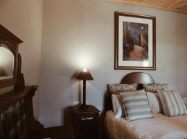 The Wild Olive Sanctuary Accommodation, alojamento de turismo rural em Paterson