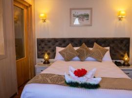 دهبيه كوين شارلوت, hotel near Luxor International Airport - LXR, Luxor