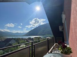 Apartment Mountain Paradise Plav, hotel com estacionamento em Plav