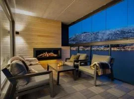 The Luxury Polar View - High standard apartment with Sea views