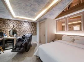 hotel louize