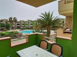 Sal service green moradias residence with pool