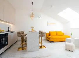 Luxury apartment Gold