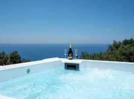 Elaia's Villas Hot Tub & Seaview