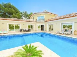 Villa Montgo View