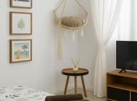Del Mar three bed flat.
