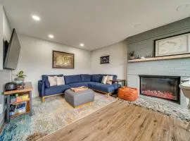 2 Blocks to Beach Park Cozy Seattle Townhome