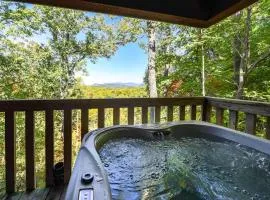 Great View! Pool Table,Hot Tub,Privacy,Fireplace